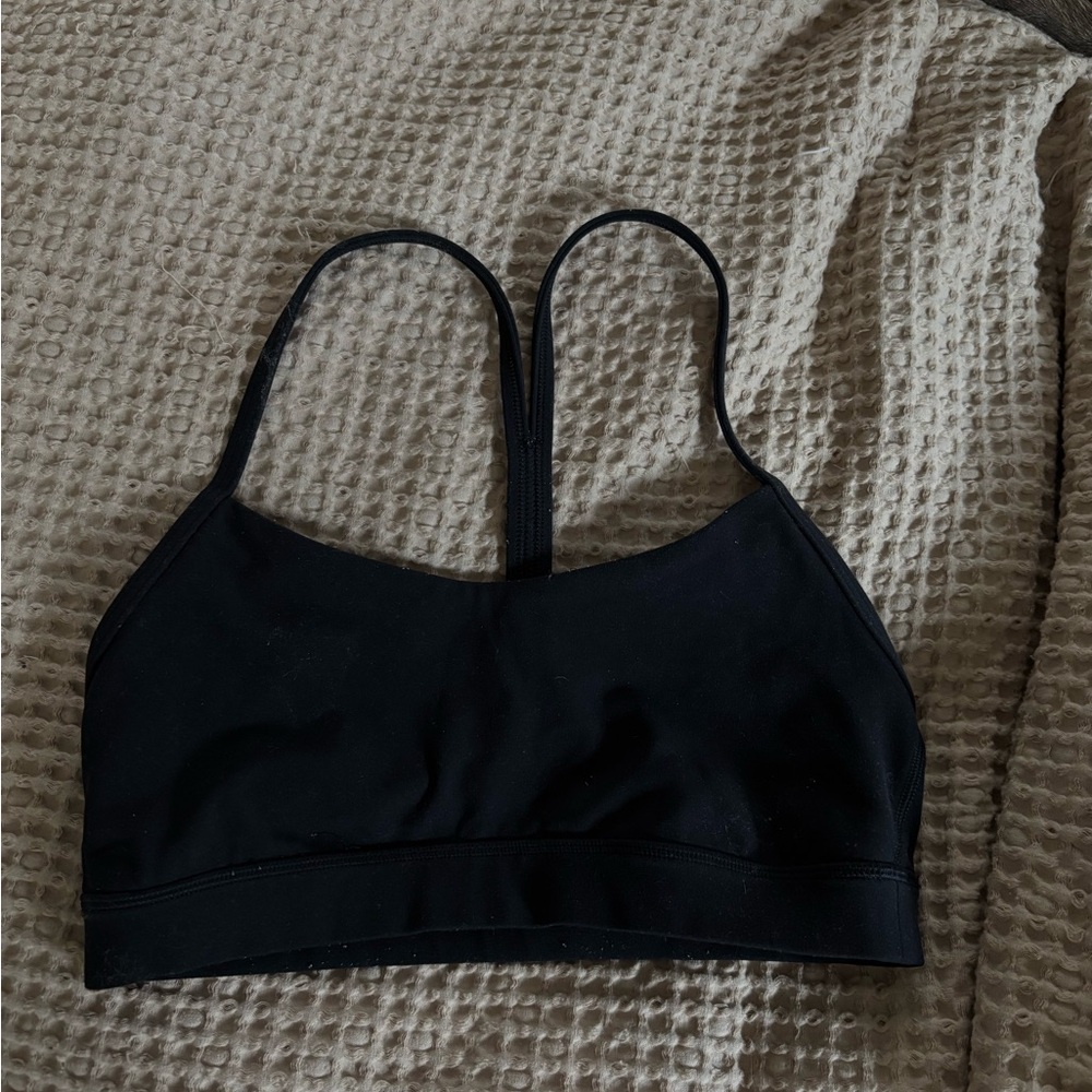 Flow y sport bra lululemon